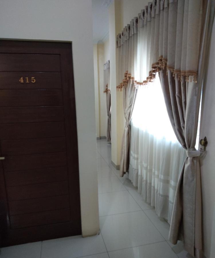 D&D Guest House & Cafe Syariah Medan Dış mekan fotoğraf
