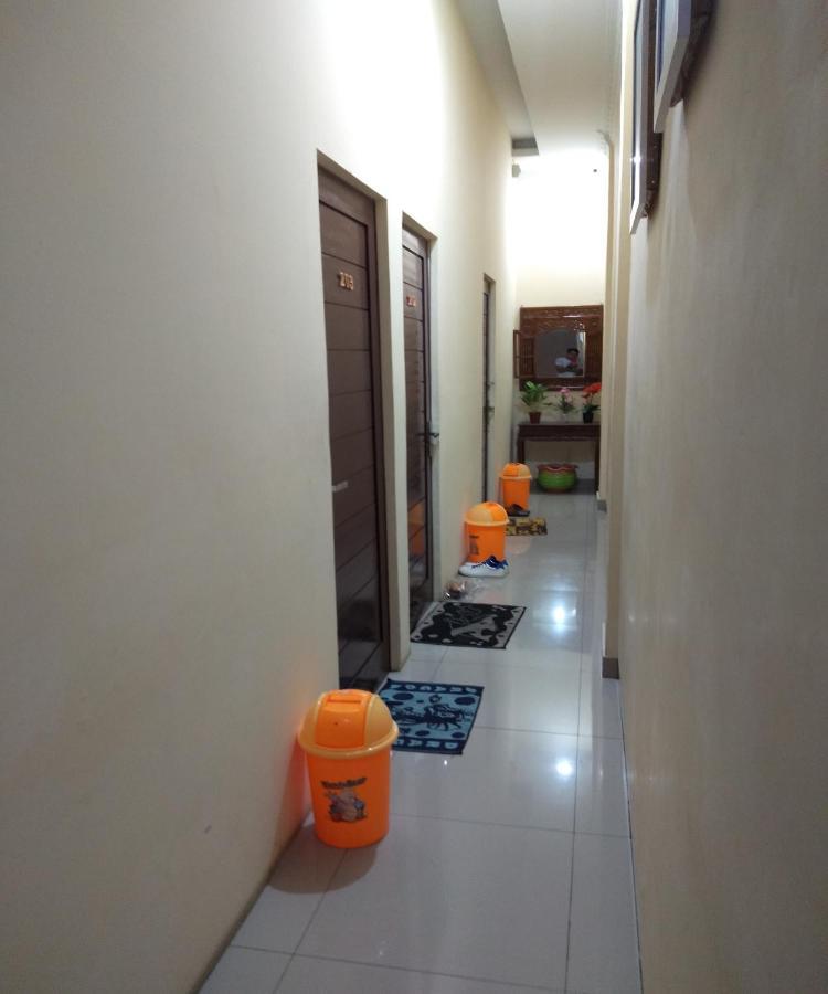 D&D Guest House & Cafe Syariah Medan Dış mekan fotoğraf