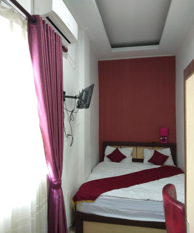 D&D Guest House & Cafe Syariah Medan Dış mekan fotoğraf